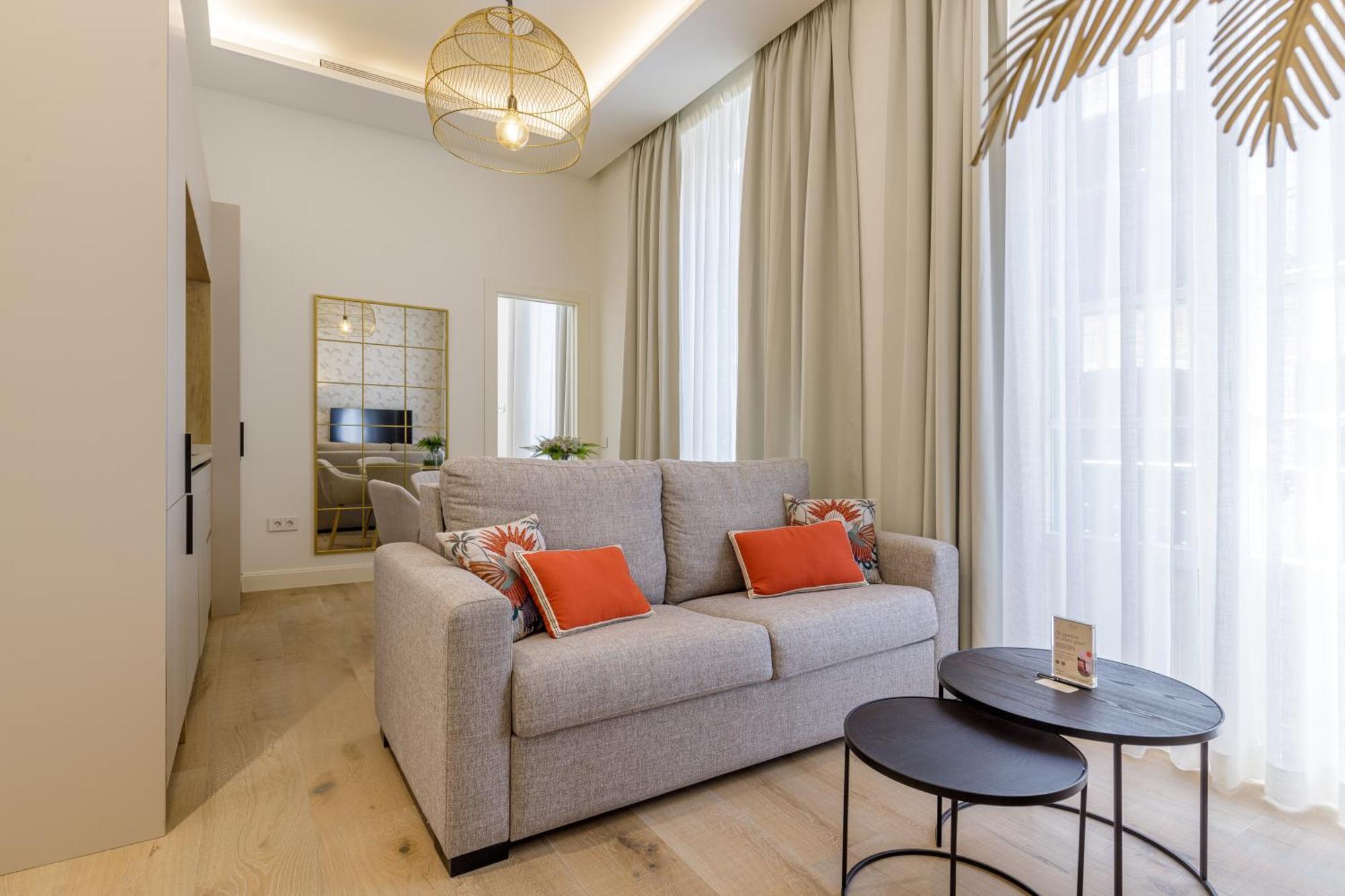Marques De Velazquez Ii By Caleta Homes Appartement *