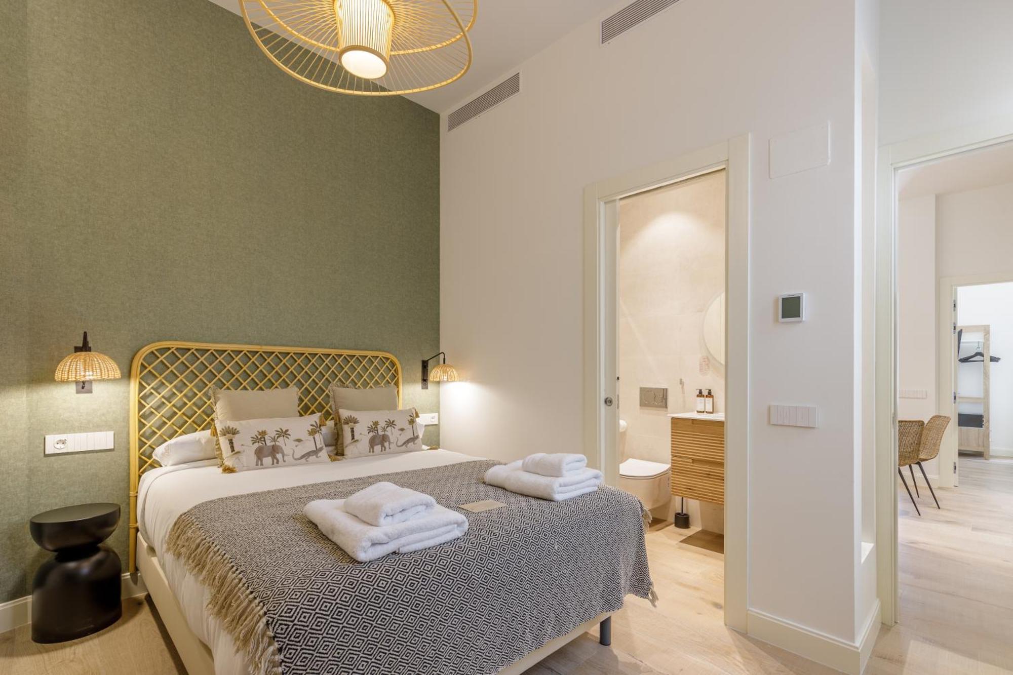 Marques De Velazquez Ii By Caleta Homes Appartement *
